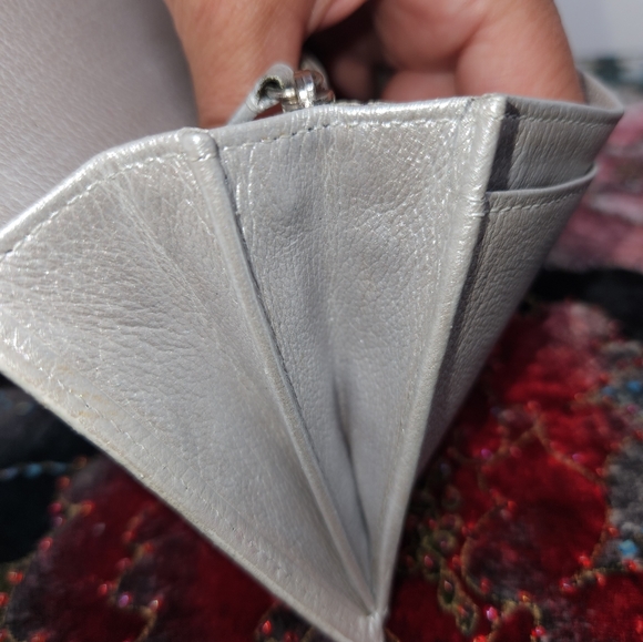 Chanel Wallet - Picture 8 of 14